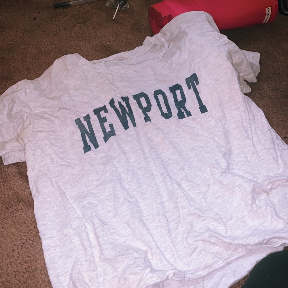 Brandy Melville tee
